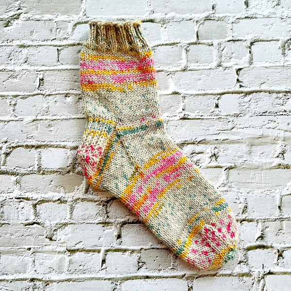 35776 DK Cuff Down Socks (e-pattern)